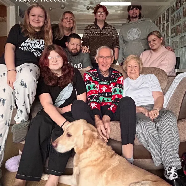 Luther the Lab and fam