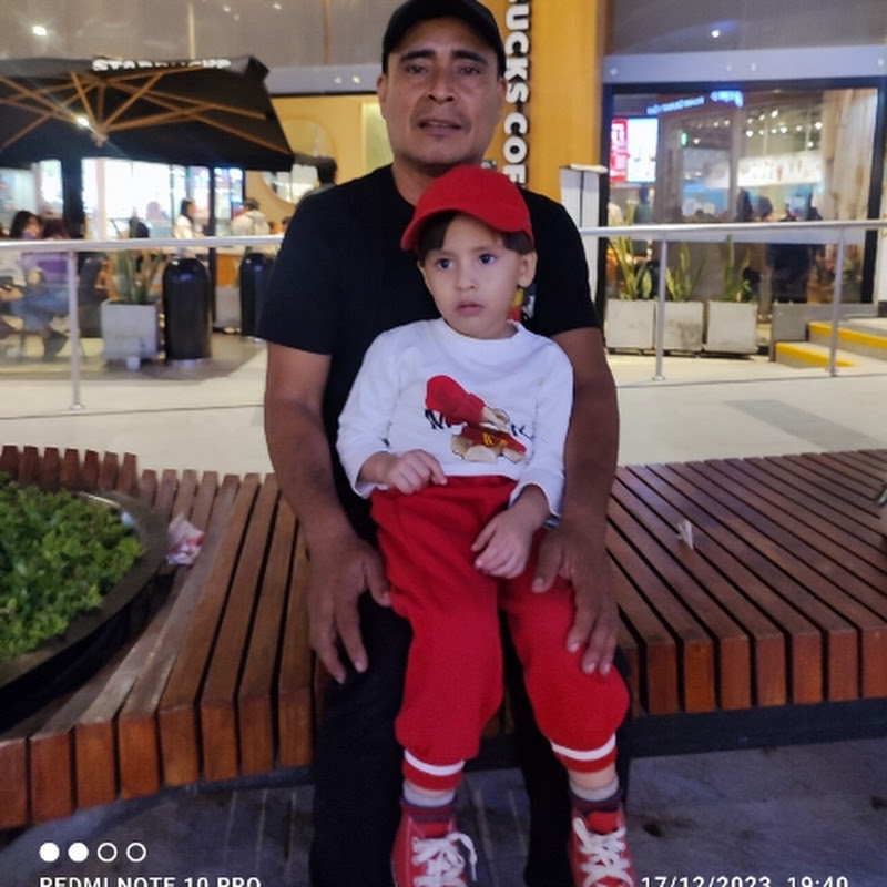 Roy y Gael en Ferreñafe 