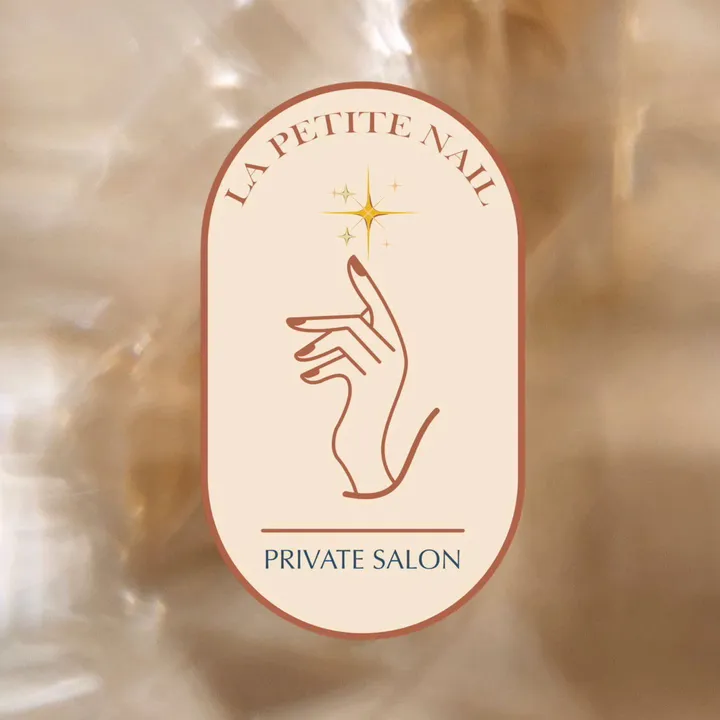 La Petite Nail