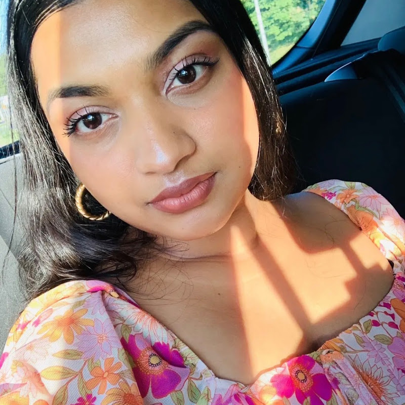 Ushani Devni 🌸