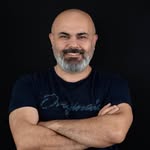 Fikret Özgür