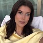 Şenay 🌙 ✦ Tarot Reader & Creative