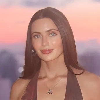 Alycia Viola