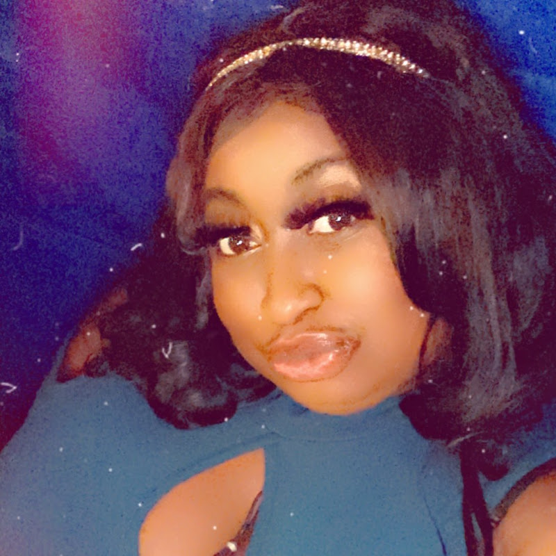 Pretty Like Queen DeeJay