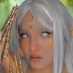 L I Z B E T H  L O P E Z