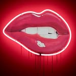 MakeUp Attraction