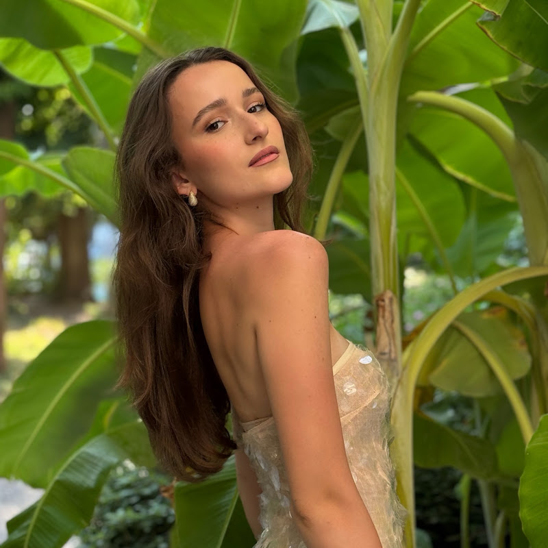 Nela Niewirowska