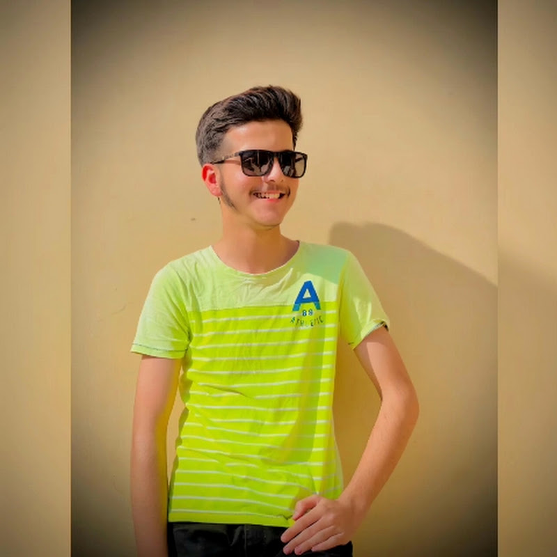 Muzammil Khan