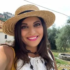 Anna Pernice - travel blogger