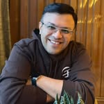 Dr. Sanjay Tolani (PhD Fin) 🗺