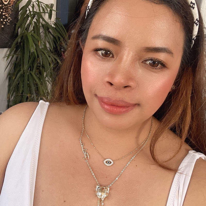 Chic Wanderess