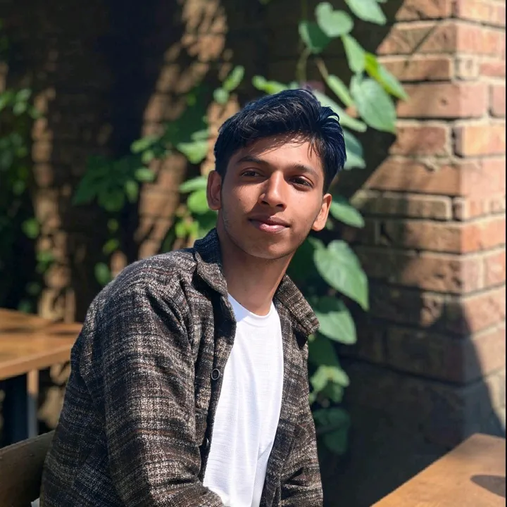 Dhuर्बRaज❤️‍🔥अDhiकाRi🇳🇵
