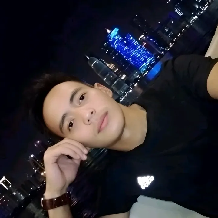 👀