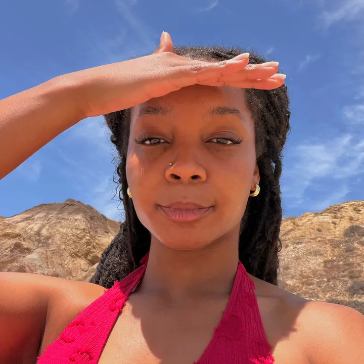 Ray | Travel + Lifestyle