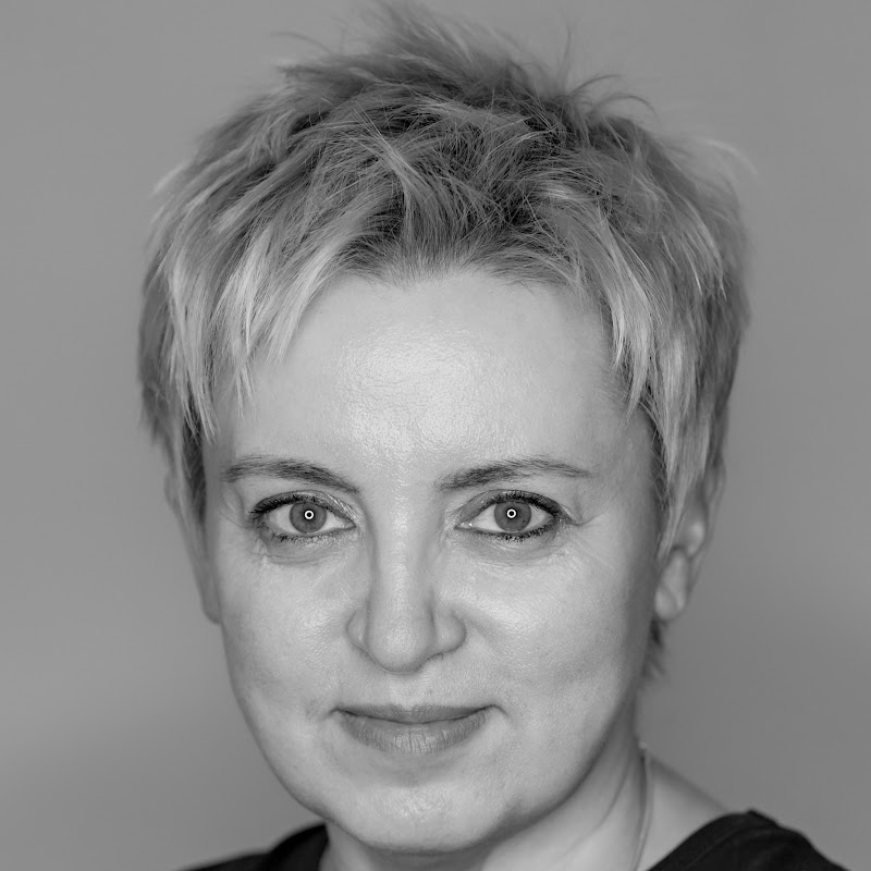 Hair Colorist Tanya Shark