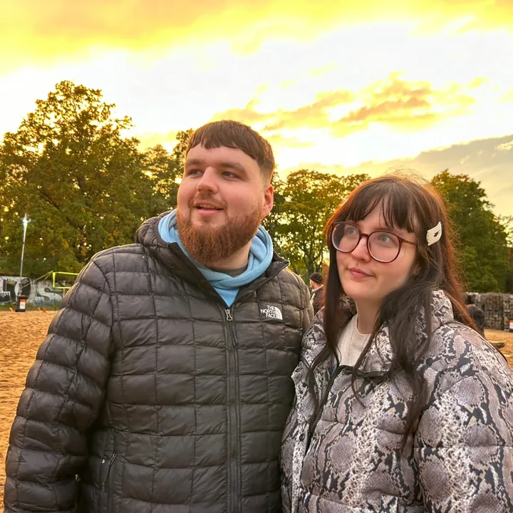 Em & Harri 🇹🇭
