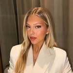 Gia Smith | Content Creator | Europe