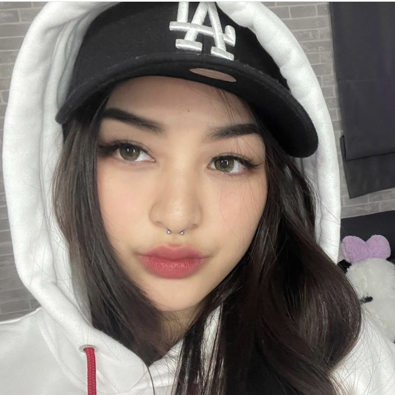 Gigi Girl