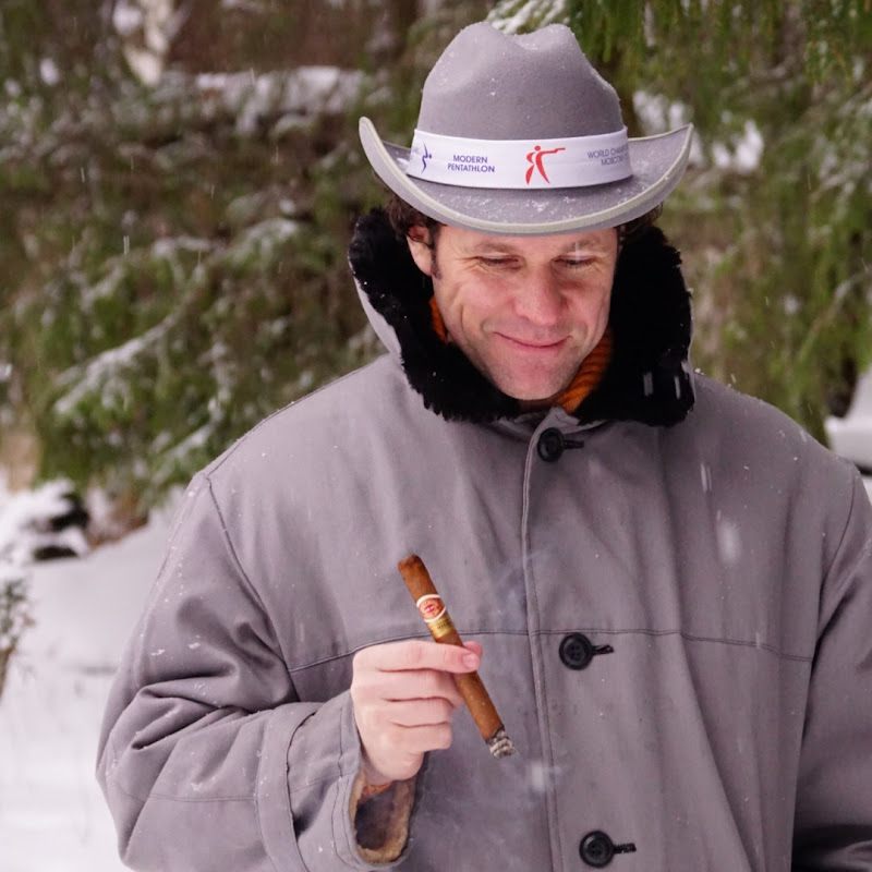 ВИННЫЙ КРИТИК Стефан Секулич