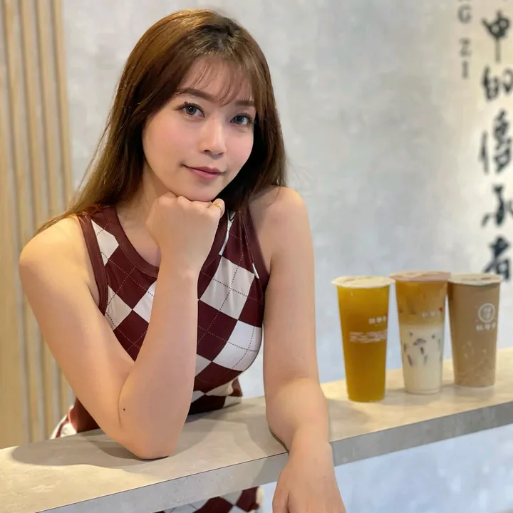 Malisa (มลิสา)