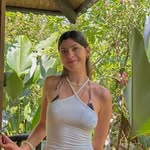 Julia | aesthetic content creator