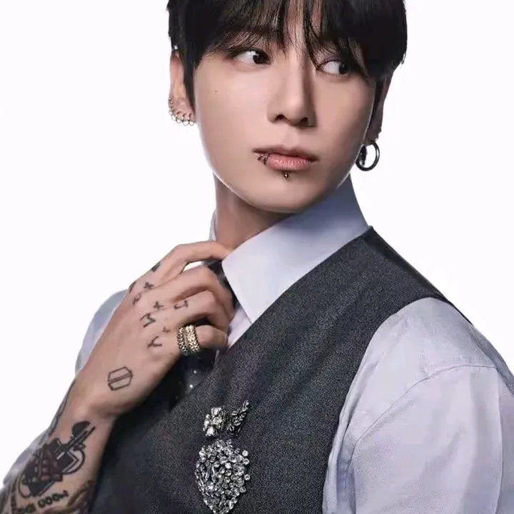 •°⋆✨️Jeon ⃝ Ghiduniela✨️♥️⋆°•