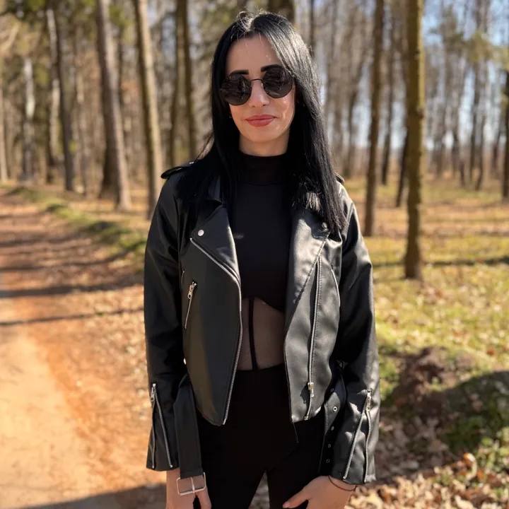 viktoria_8008_