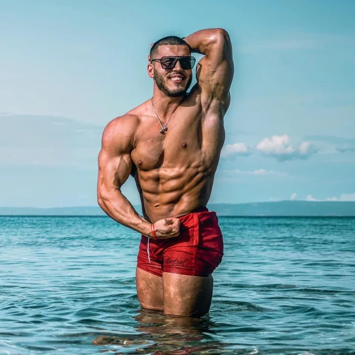 Gorilla_rabuhchiev