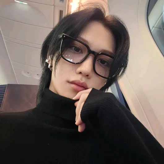 Felix's wife (super real)