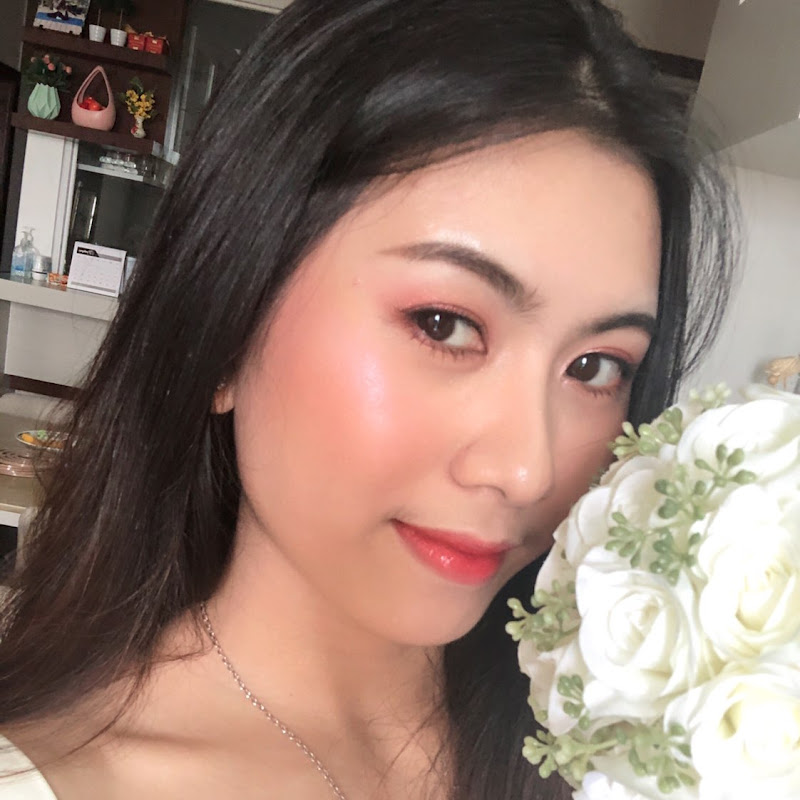 Yamin LiLi makeup