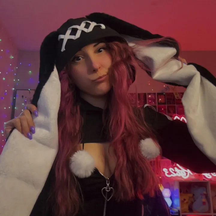 Kittykat23 🫐