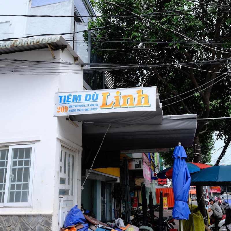 Tiệm Dù Linh