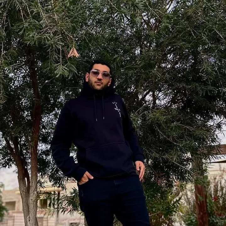 🦅 Omar Fawzy 🦅