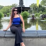 Pooja | NYC Content Creator