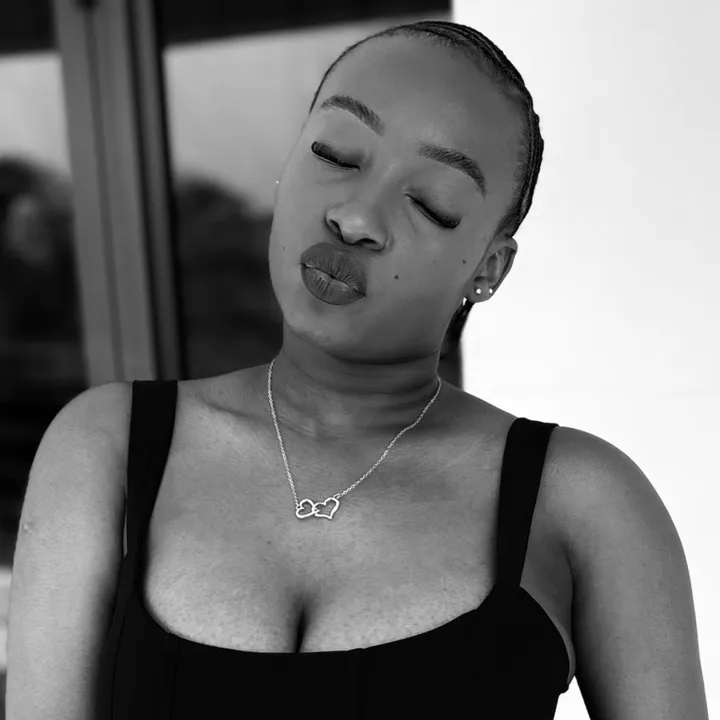 Ms Tshepii