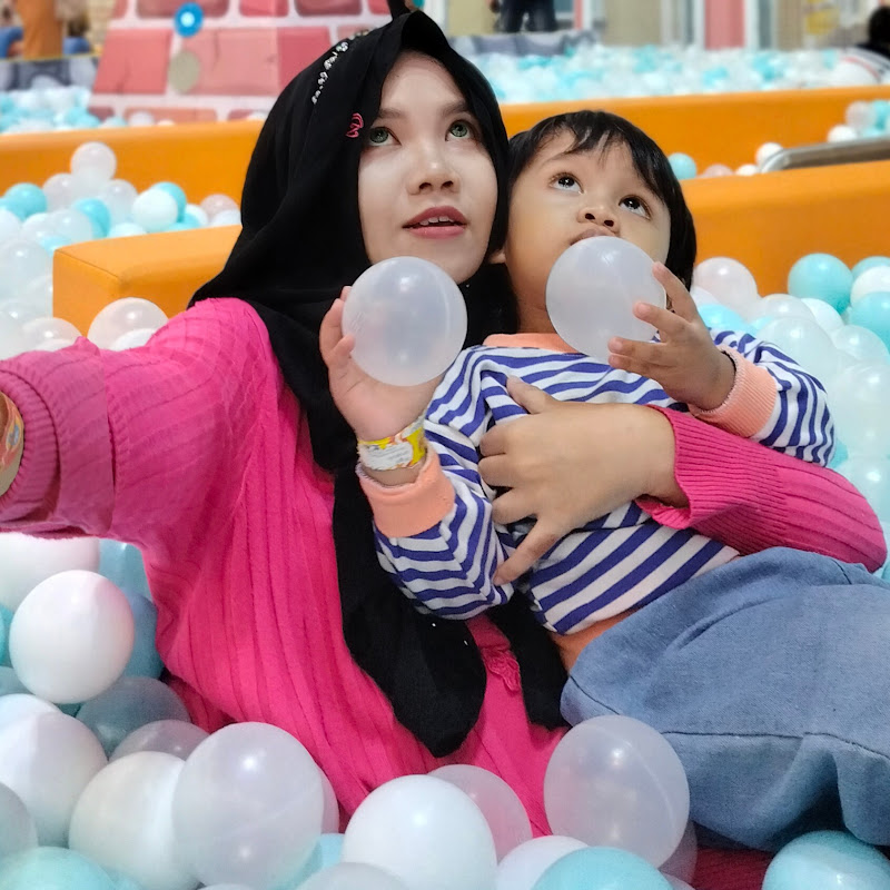 Razda and Ninda