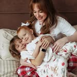 Nadinn / Мама • AI-блогер / Нейросети с нуля