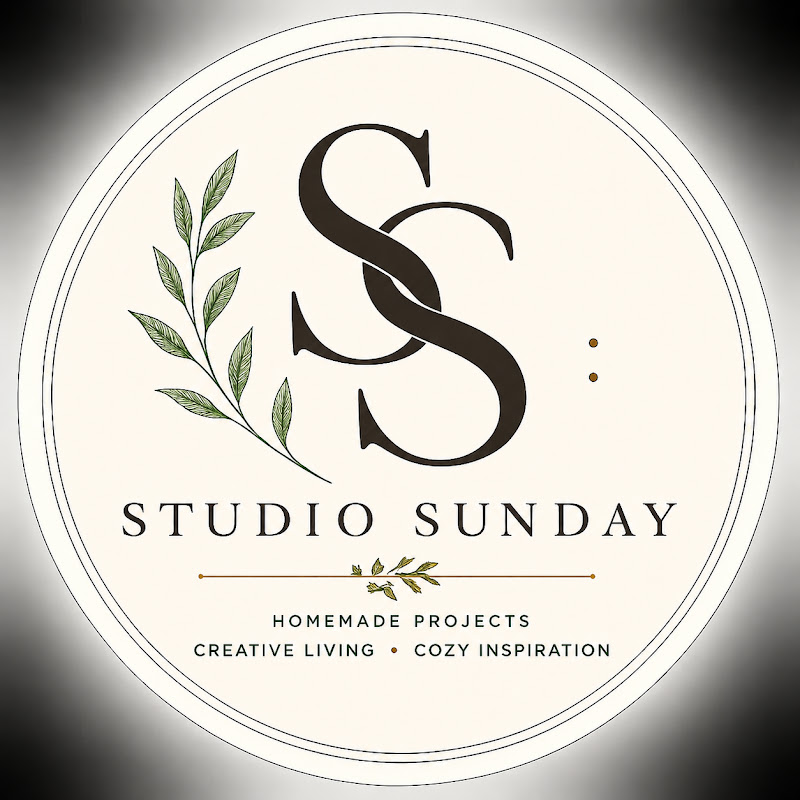 Studio Sunday