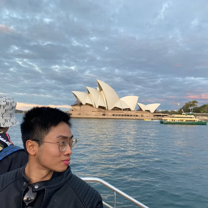 Su đi Úc