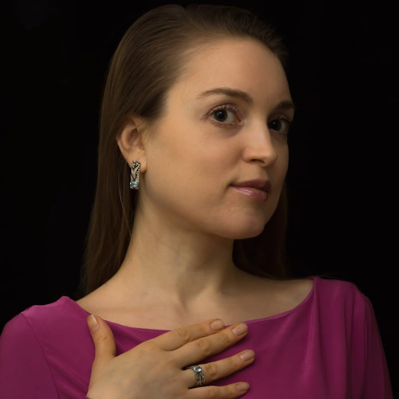 Darshain Jewelry & Family