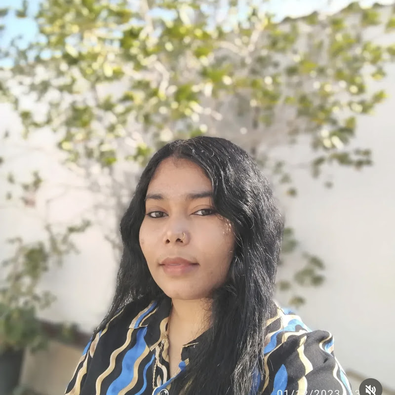 Like Naaz