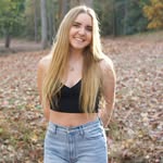 Izzy | Fashion + Lifestyle