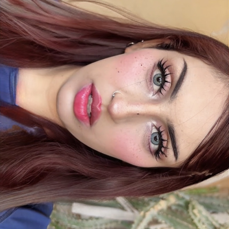 Hadiqa Khubaib Lifestyle 