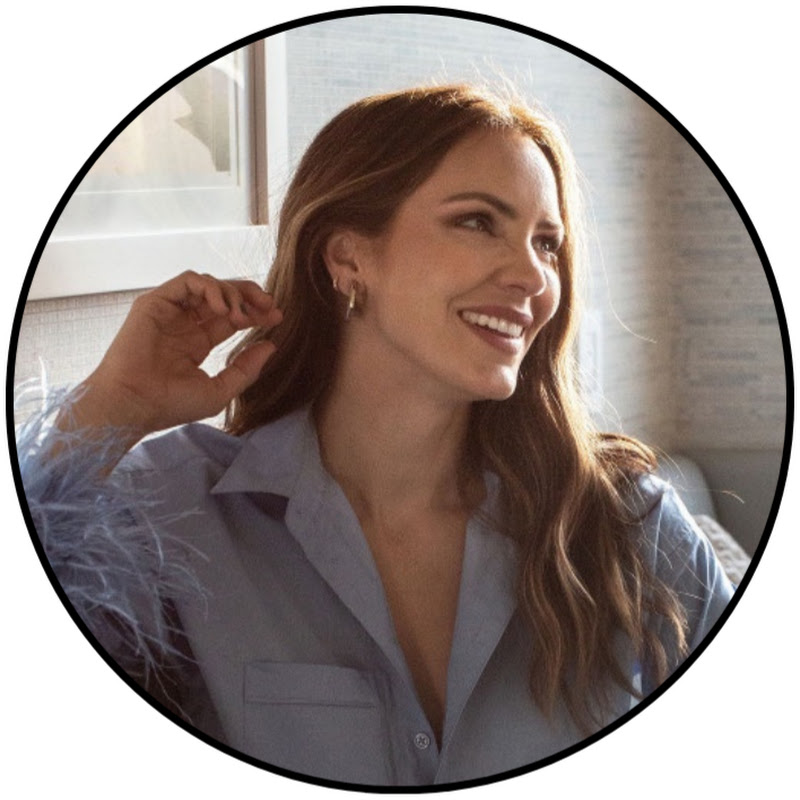 Kat McPhee Magic | About Katharine McPhee Foster 