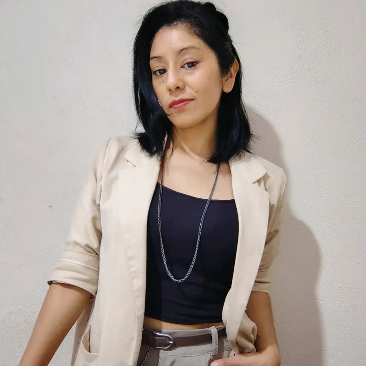 Lucia Irene | Diseño&Molderia
