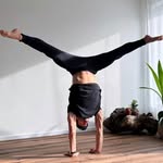 Nils v. Münster-Kistner |Physio|Yoga Teacher|Movement Advocate