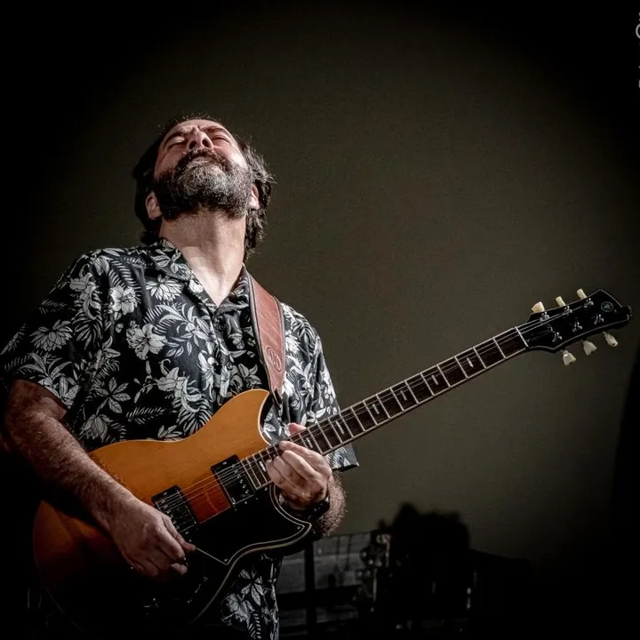 Julian Avila