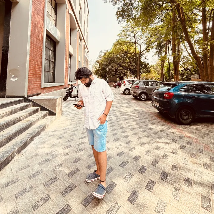 King 👑