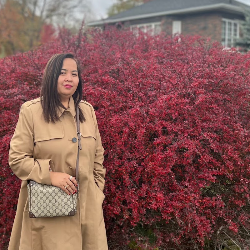 Rowena In Canada🇨🇦
