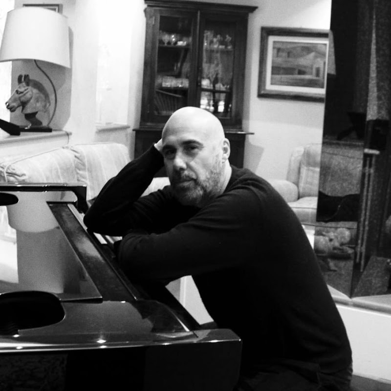 Gianluca Ricciardi Piano